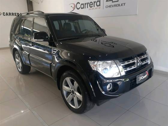 MITSUBISHI PAJERO FULL 3.2 HPE 4X4 16V TURBO INTERCOOLER DIESEL 4P AUTOMÁTICO MITSUBISHI PAJERO FULL 3.2 HPE 4X4 16V TURBO INTERCOOLER DIESEL 4P AUTOMÁTICO